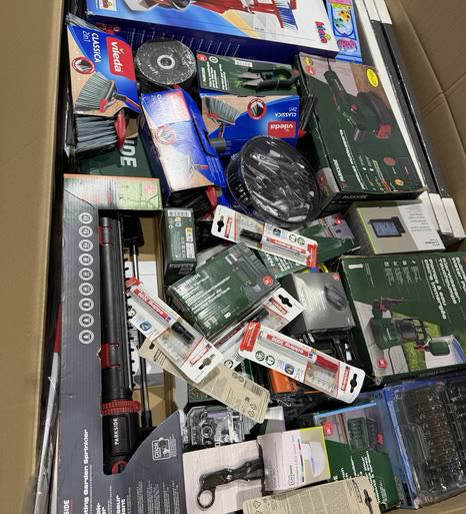 Palet bric-à-brac cu articole diverse